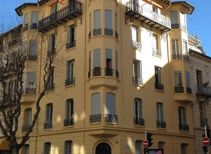 Grosso Mossa Apartment *